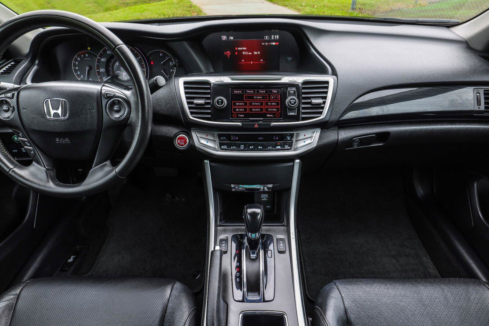 Used 2015 Honda Accord EX-L image 28