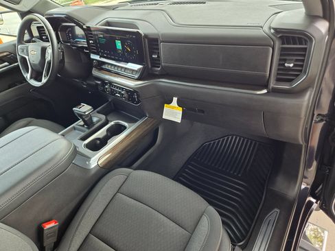 Certified 2024 Chevrolet Silverado 1500 LT w/ Texas Edition Plus RWD image 24
