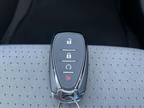 Used 2025 Chevrolet Trax LT image 22