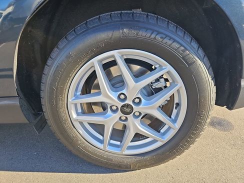 Used 2023 Ford Edge SEL w/ Convenience Package image 38