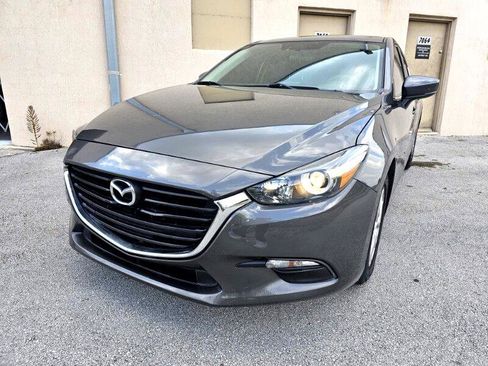Used 2017 MAZDA MAZDA3 Sport w/ Preferred Equipment Package image 5