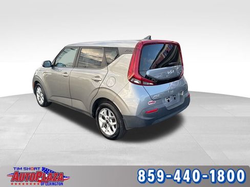 Used 2022 Kia Soul LX w/ Technology Package image 3
