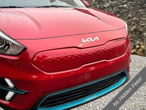 Used 2022 Kia Niro EX w/ Cold Weather Package FWD image 23