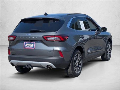 Used 2025 Ford Escape SE w/ PHEV Premium Package FWD image 5