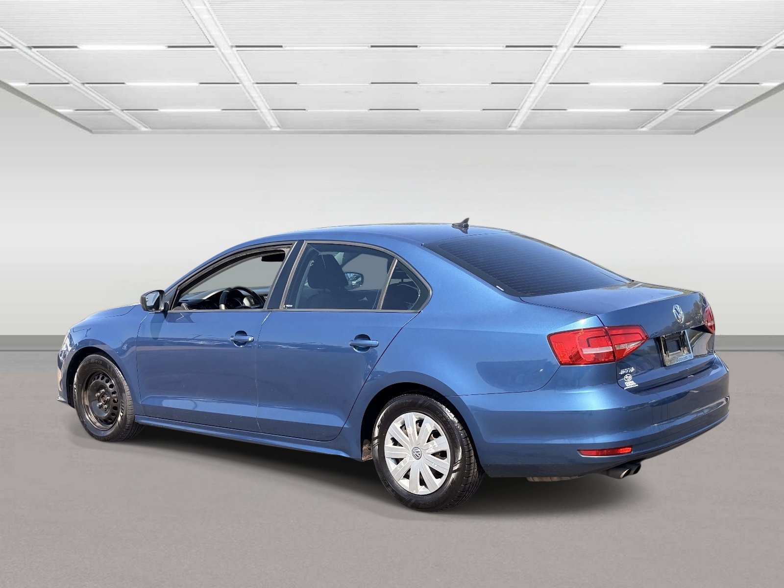 Used 2015 Volkswagen Jetta S FWD image 3