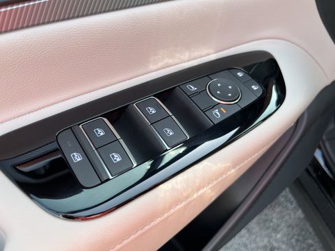 New 2025 Nissan Murano SL w/ Cargo Package image 17