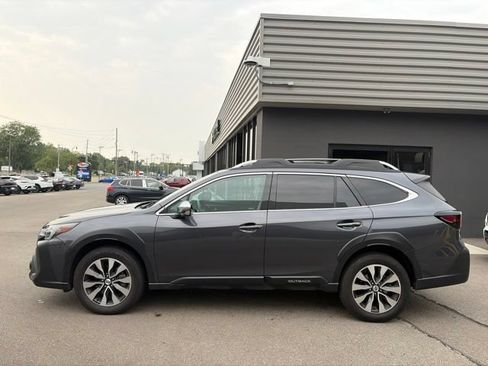 Used 2023 Subaru Outback Touring XT AWD/4WD image 6