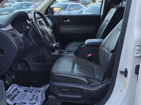 Used 2013 Ford Flex SEL image 12
