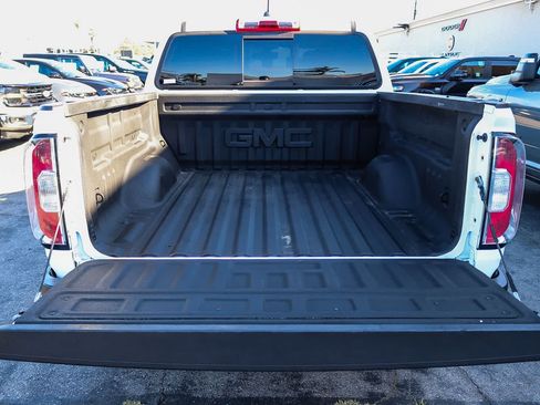 Used 2017 GMC Canyon SLT AWD/4WD image 27