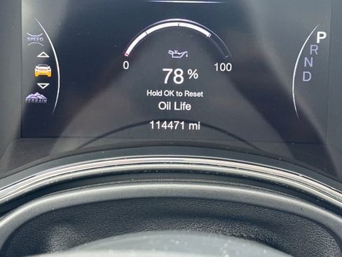 Used 2018 Jeep Grand Cherokee Limited w/ Luxury Group II image 16