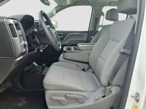 Used 2018 Chevrolet Silverado 1500 W/T AWD/4WD image 4