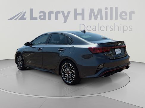 Used 2022 Kia Forte GT w/ GT2 Package FWD image 3