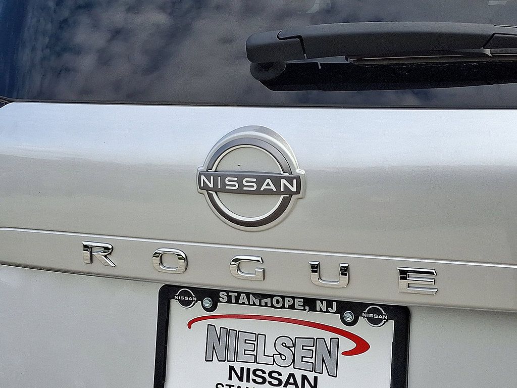 Certified 2023 Nissan Rogue SV AWD/4WD image 23
