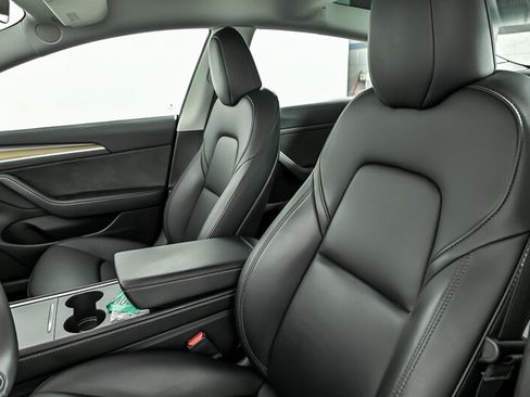 Used 2023 Tesla Model 3 Standard Range RWD image 15