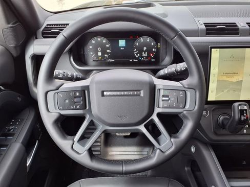 New 2026 Land Rover Defender 130 X-Dynamic SE AWD/4WD image 16