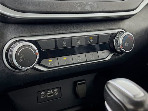 Used 2022 Nissan Altima 2.5 SR image 19