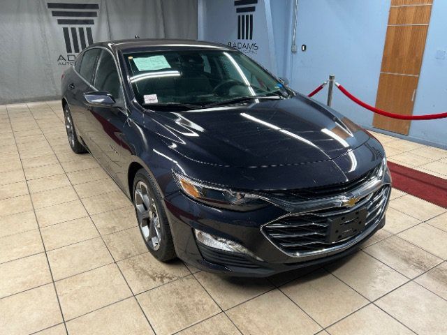 Used 2023 Chevrolet Malibu LT FWD image 5