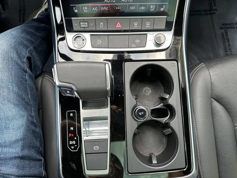 Certified 2023 Audi Q8 Premium Plus AWD/4WD image 21