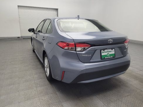 Used 2022 Toyota Corolla LE w/ LE Premium Package FWD image 5