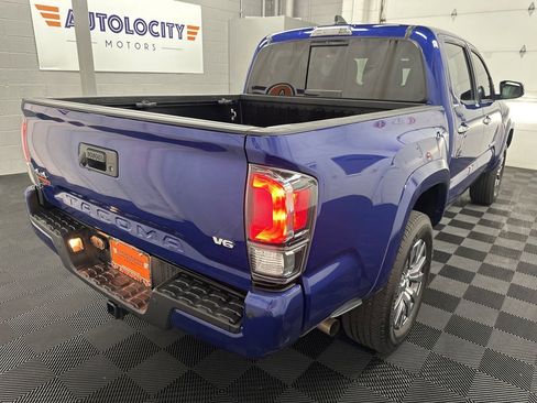 Used 2023 Toyota Tacoma Limited image 9