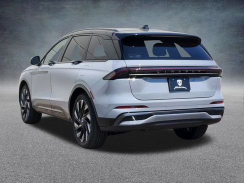 New 2026 Lincoln Nautilus Reserve AWD/4WD image 5