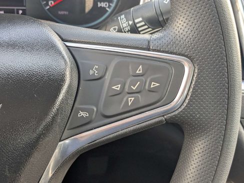 Used 2020 Chevrolet Malibu LT FWD image 23