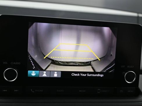 Certified 2023 Honda Accord EX image 16