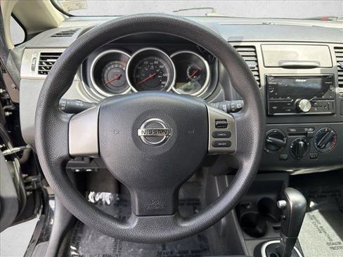 Used 2011 Nissan Versa 1.8 S w/ PWR Plus Pkg FWD image 14