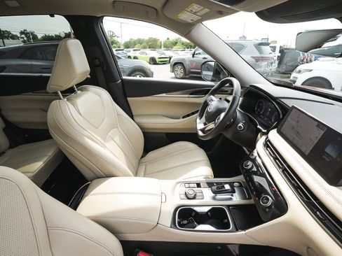 Used 2024 INFINITI QX60 Luxe AWD/4WD image 42
