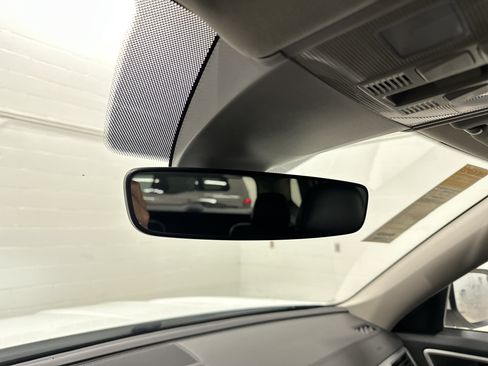 Used 2019 Volkswagen Atlas SEL Premium AWD/4WD image 27