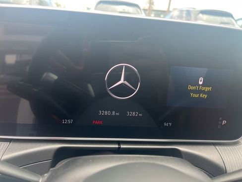 Used 2024 Mercedes-Benz CLE 450 4MATIC Cabriolet image 7