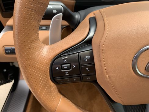 Used 2021 Lexus LC 500 Coupe w/ Performance Package RWD image 19