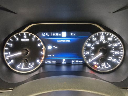 Used 2021 Nissan Maxima 3.5 SV w/ Floor Mat Group FWD image 23