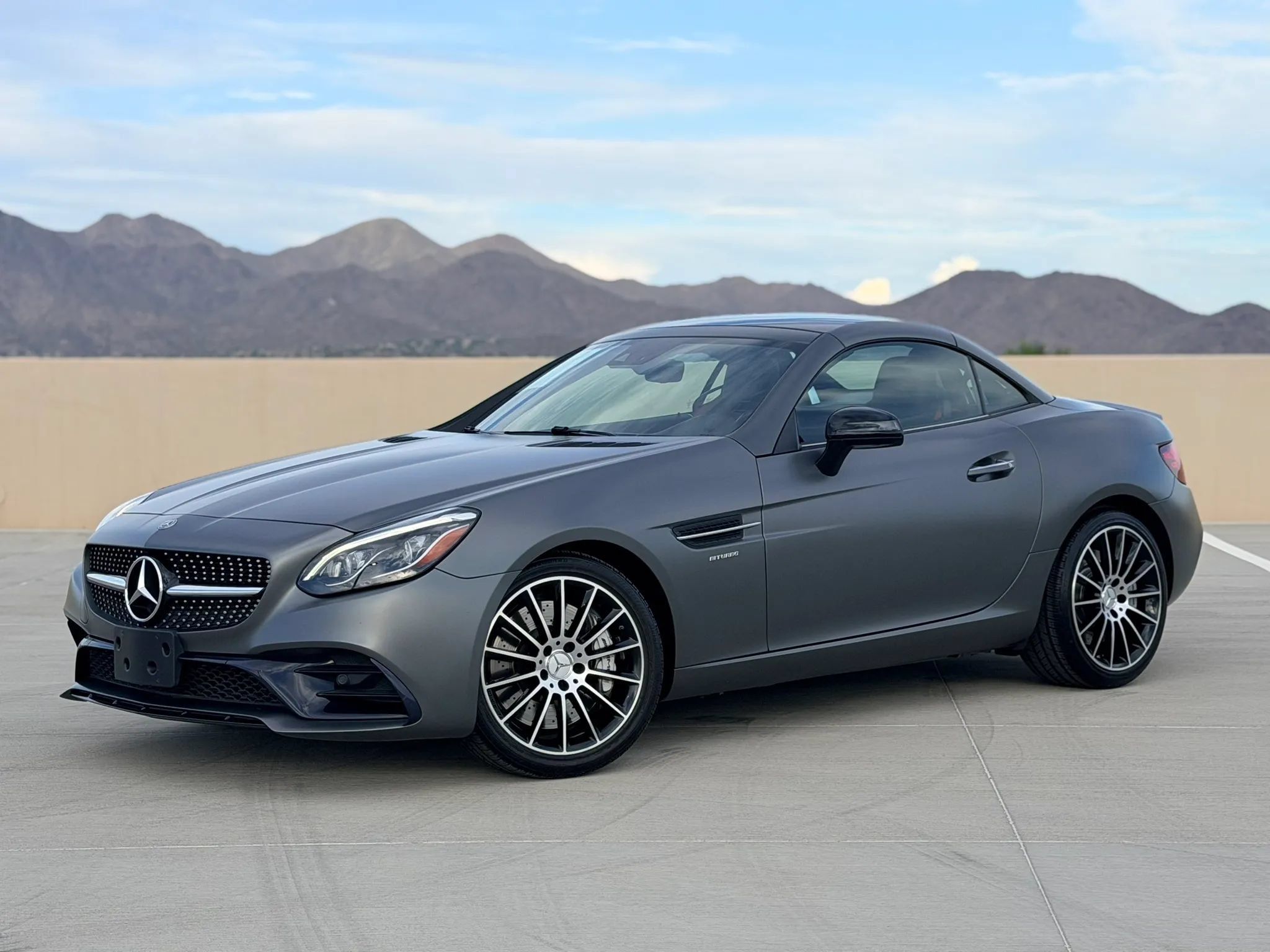 Used 2018 Mercedes-Benz SLC 43 AMG image 27