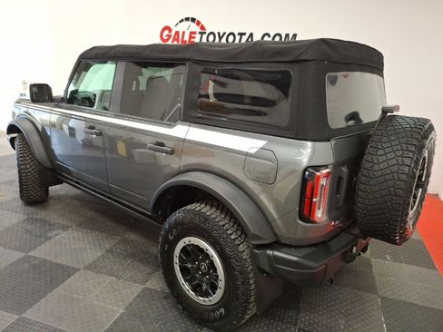 Used 2022 Ford Bronco Badlands w/ Sasquatch Package image 7