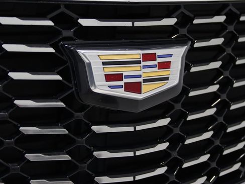 Used 2023 Cadillac XT4 Premium Luxury AWD/4WD image 27