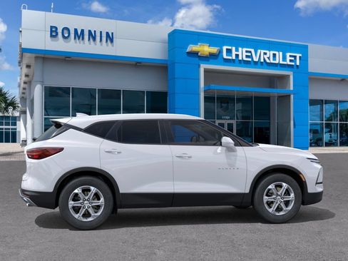 New 2026 Chevrolet Blazer LT FWD image 6