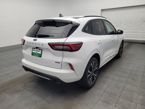 Used 2023 Ford Escape ST-Line Select image 9