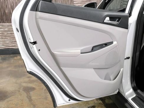 Used 2019 Hyundai Tucson Value FWD image 55