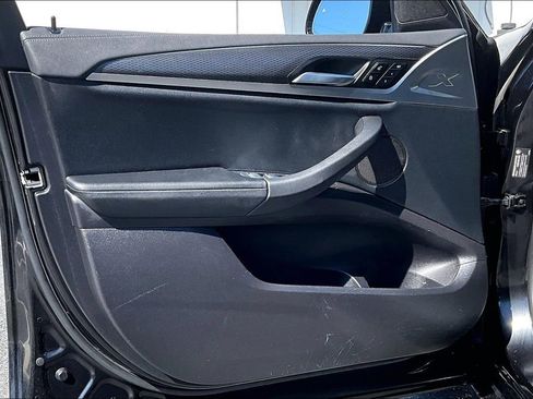 Used 2022 BMW X4 xDrive30i image 18