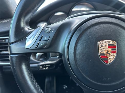 Used 2015 Porsche Panamera GTS image 27