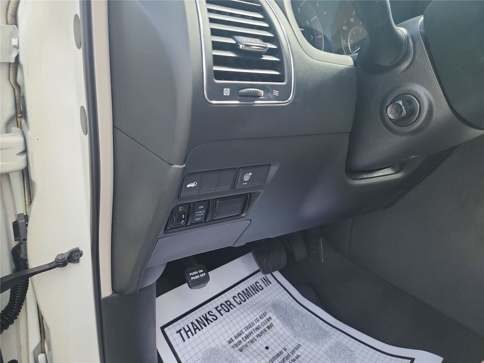 Used 2018 Nissan Armada SL w/ Premium Package RWD image 17