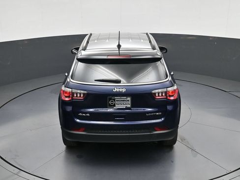 Used 2020 Jeep Compass Limited AWD/4WD image 30