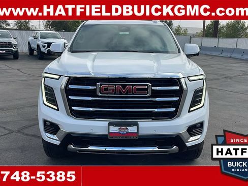 New 2026 GMC Yukon XL Elevation w/ Elevation Premium Package AWD/4WD image 8