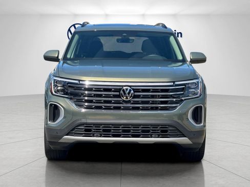 New 2026 Volkswagen Atlas SE image 8