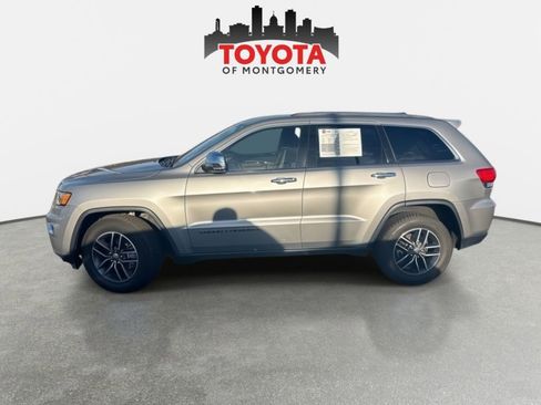 Used 2018 Jeep Grand Cherokee Limited image 2