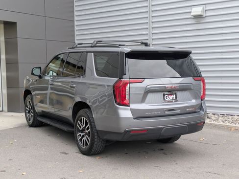 Used 2022 GMC Yukon AT4 image 3