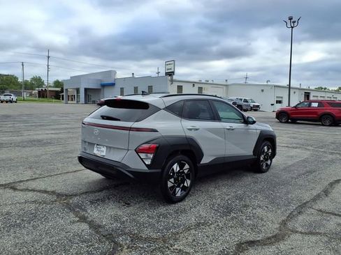 Used 2025 Hyundai Kona SEL FWD image 22