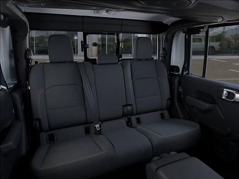 New 2026 Jeep Gladiator Sport AWD/4WD image 15