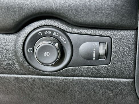 Used 2021 Dodge Durango GT AWD/4WD image 17